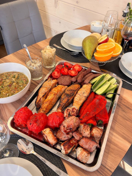 Дом у детской площадки с 2 спальнями, беседкой, мангалом, баней и купелью – до 6 человек — фото 6