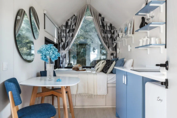 Белый дом с проектором — фото 8