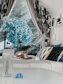 Белый дом с проектором — фото 14