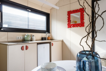 Персиковый дом с камином — фото 9