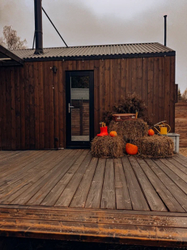 Персиковый дом с камином — фото 2