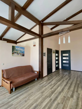 Трехкомнатный коттедж  с верандой — фото 17