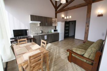 Трехкомнатный коттедж  с верандой — фото 2