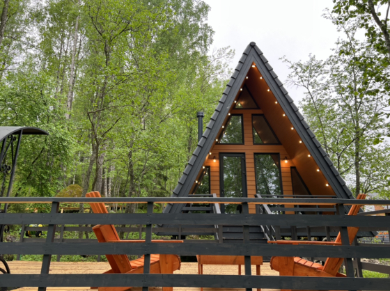 "Избушки на Опушке"