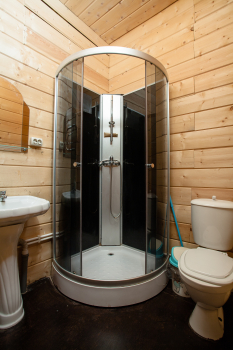 Двухместный коричневый-стандарт с двумя раздельными кроватями и доп.местом — фото 3