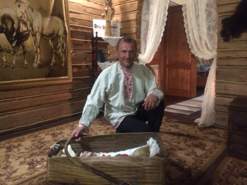 Двухместный коричневый-стандарт с двумя раздельными кроватями и доп.местом — фото 4