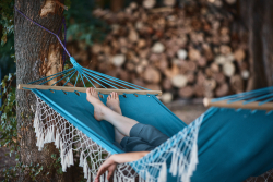 Гамаки и качели на общей территории — фото 1