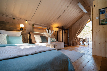 Хижина у реки — фото 2