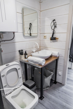 Коттедж с чаном и камином  — фото 9