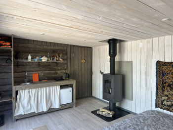 Домик на охотника на берегу реки на 2 человека   — фото 4