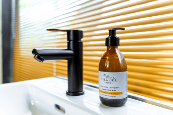 Панорамный эко-коттедж с видом на горы — фото 11