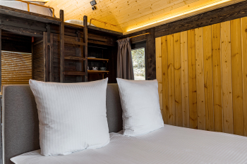 Панорамный эко-коттедж с видом на горы — фото 7