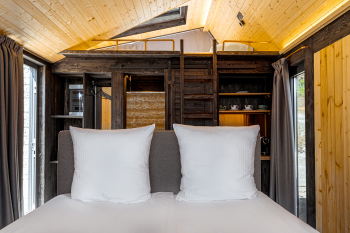 Панорамный эко-коттедж с видом на горы — фото 6