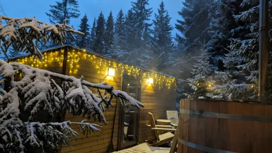 Крепкие кровати